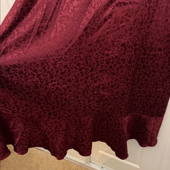 Altar’d State Springdale Maxi Dress Purple Wine Deep Burgundy Floral - Picture 8 of 12